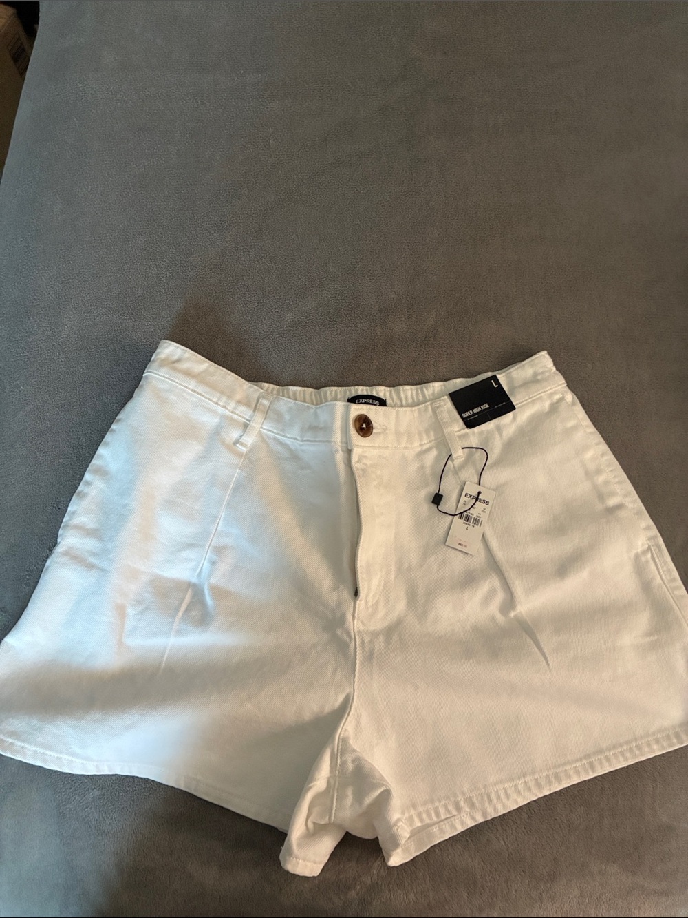Express Super High Rise Shorts - Picture 3 of 10